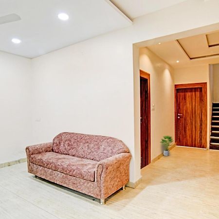 Hotel O Blue Sky إندور المظهر الخارجي الصورة