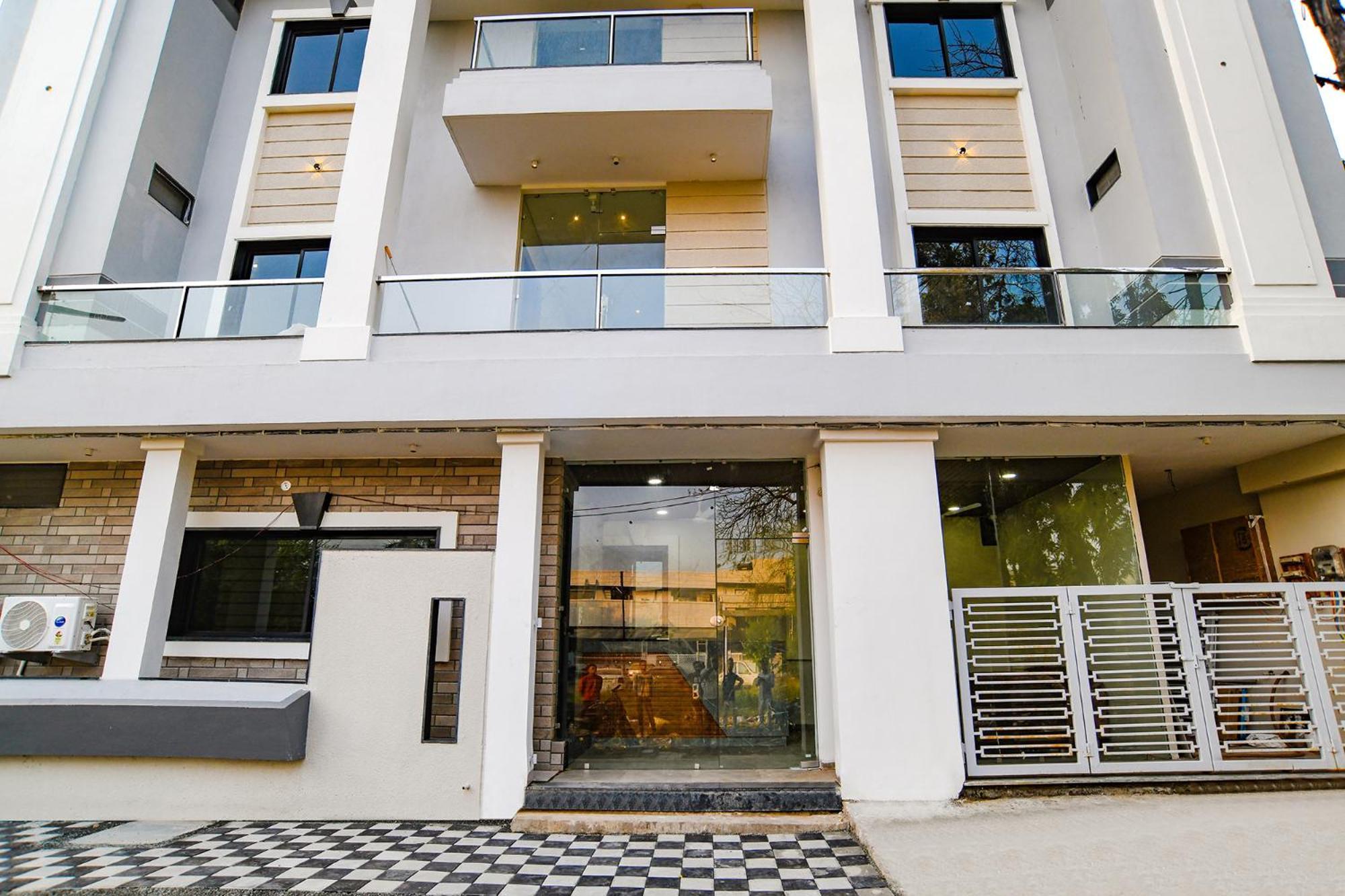 Hotel O Blue Sky إندور المظهر الخارجي الصورة