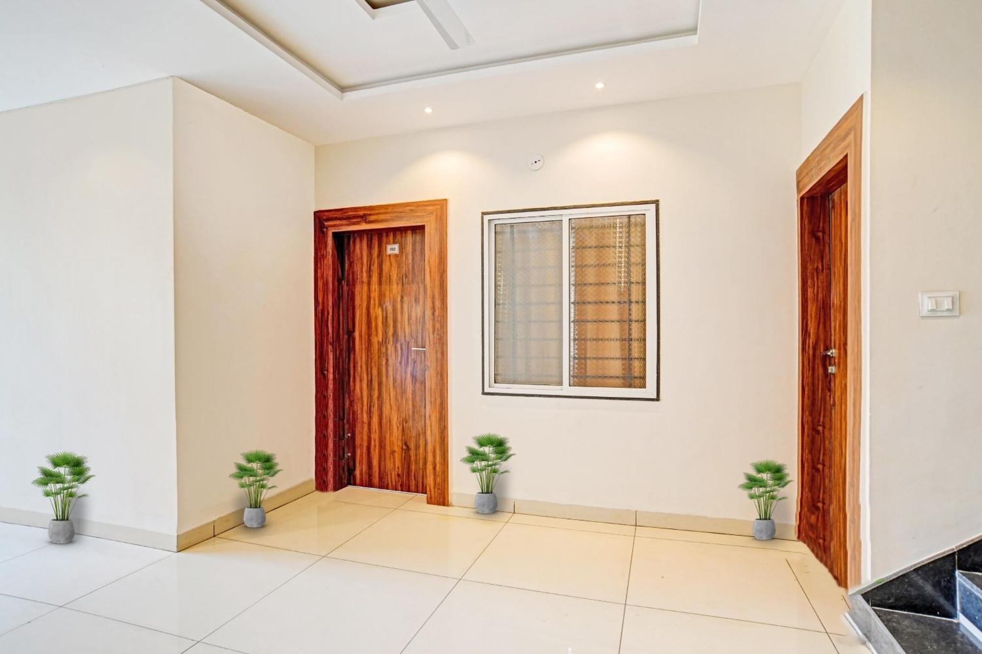 Hotel O Blue Sky إندور المظهر الخارجي الصورة